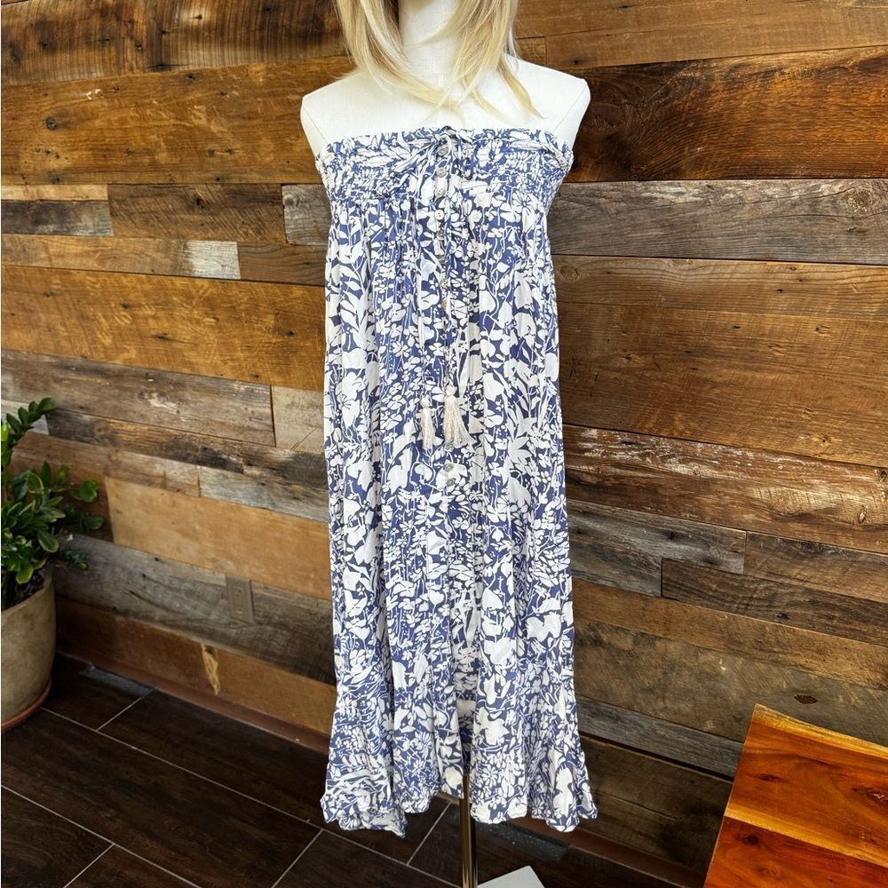 Cynthia Rowley white and Blue Tiered Maxi Skirt NWT sz M - Picture 15 of 15